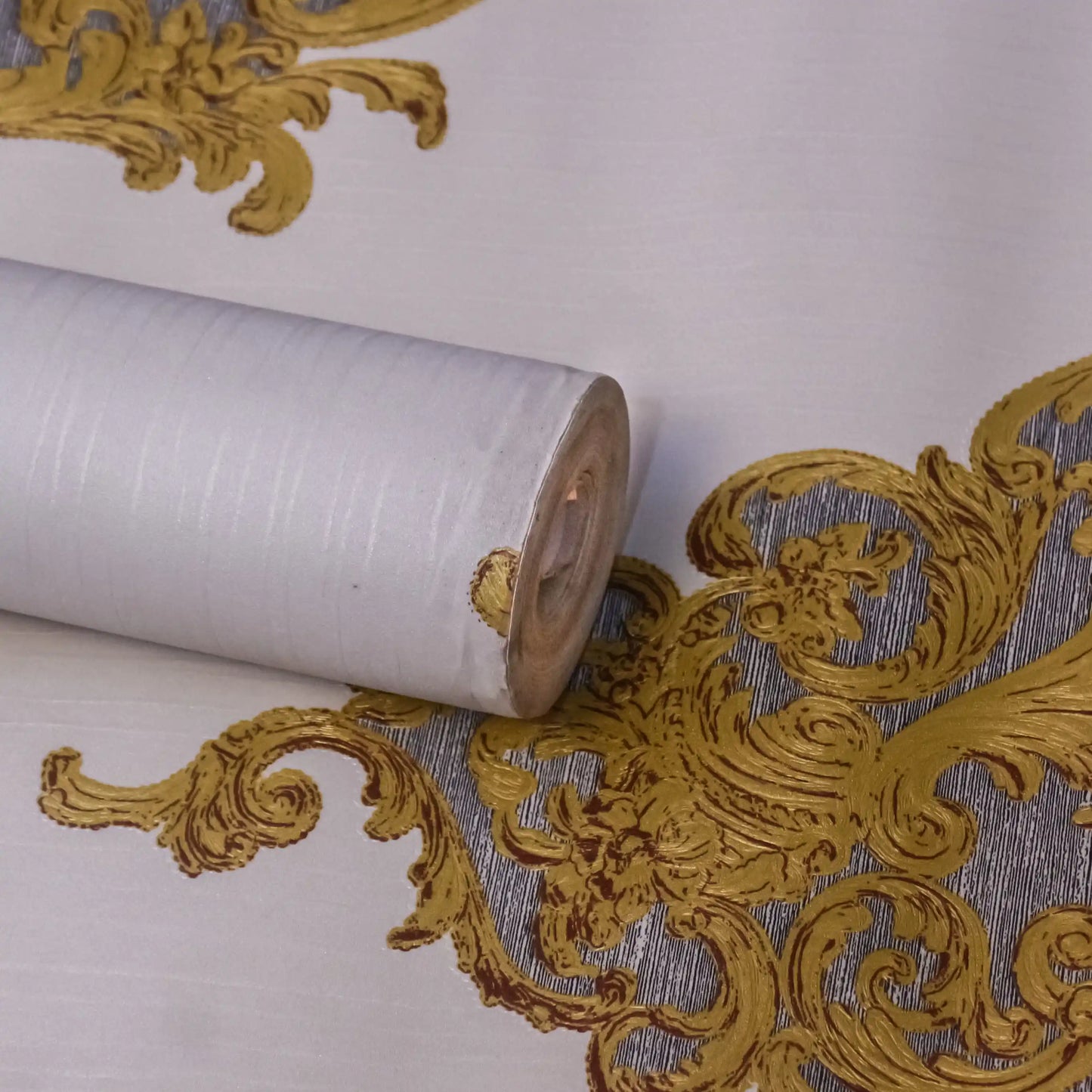 Cream Gold Grey Ogee Medallion Style